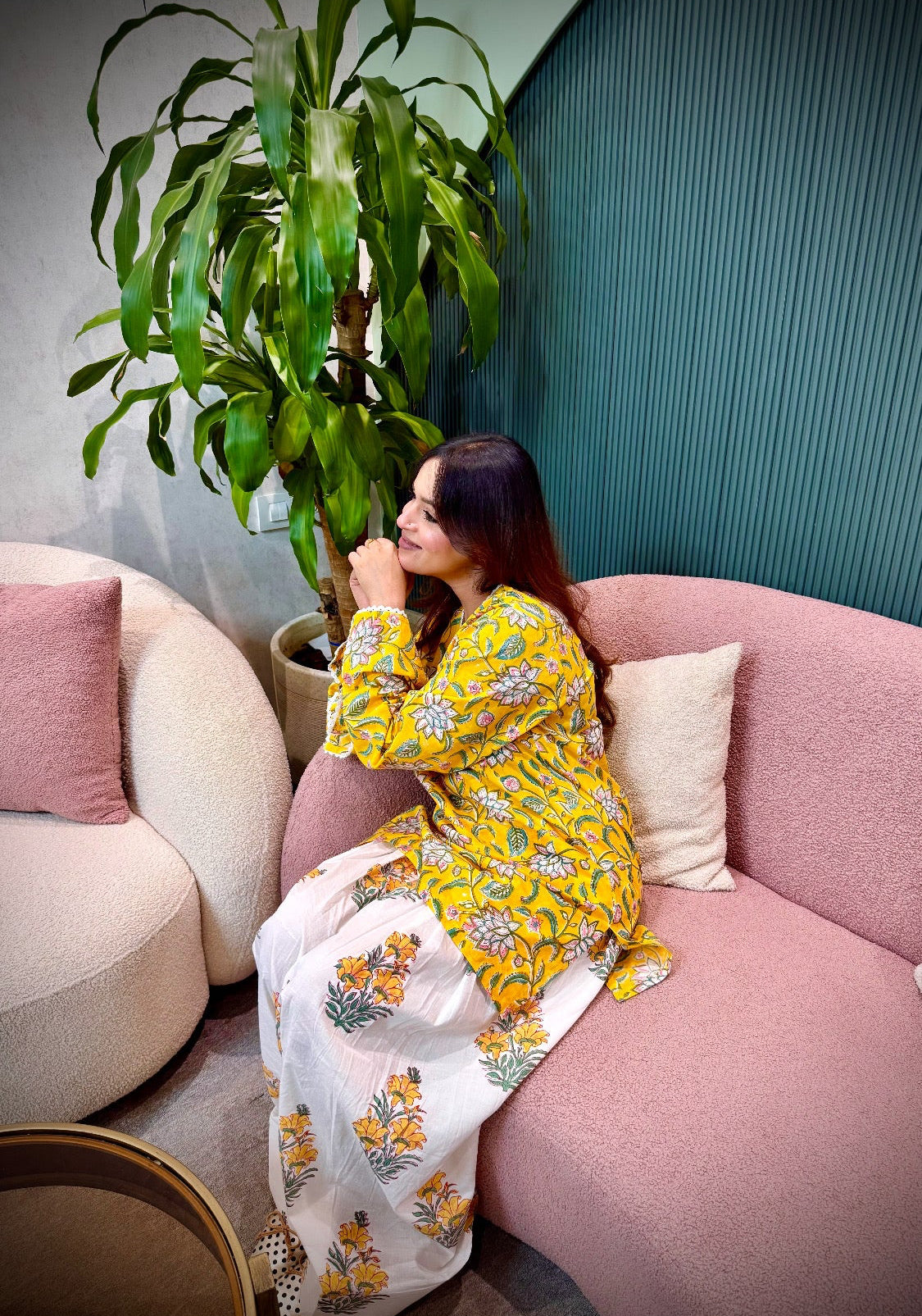 Noor-E-Gul: Kurta & Farshi Salwaar Set