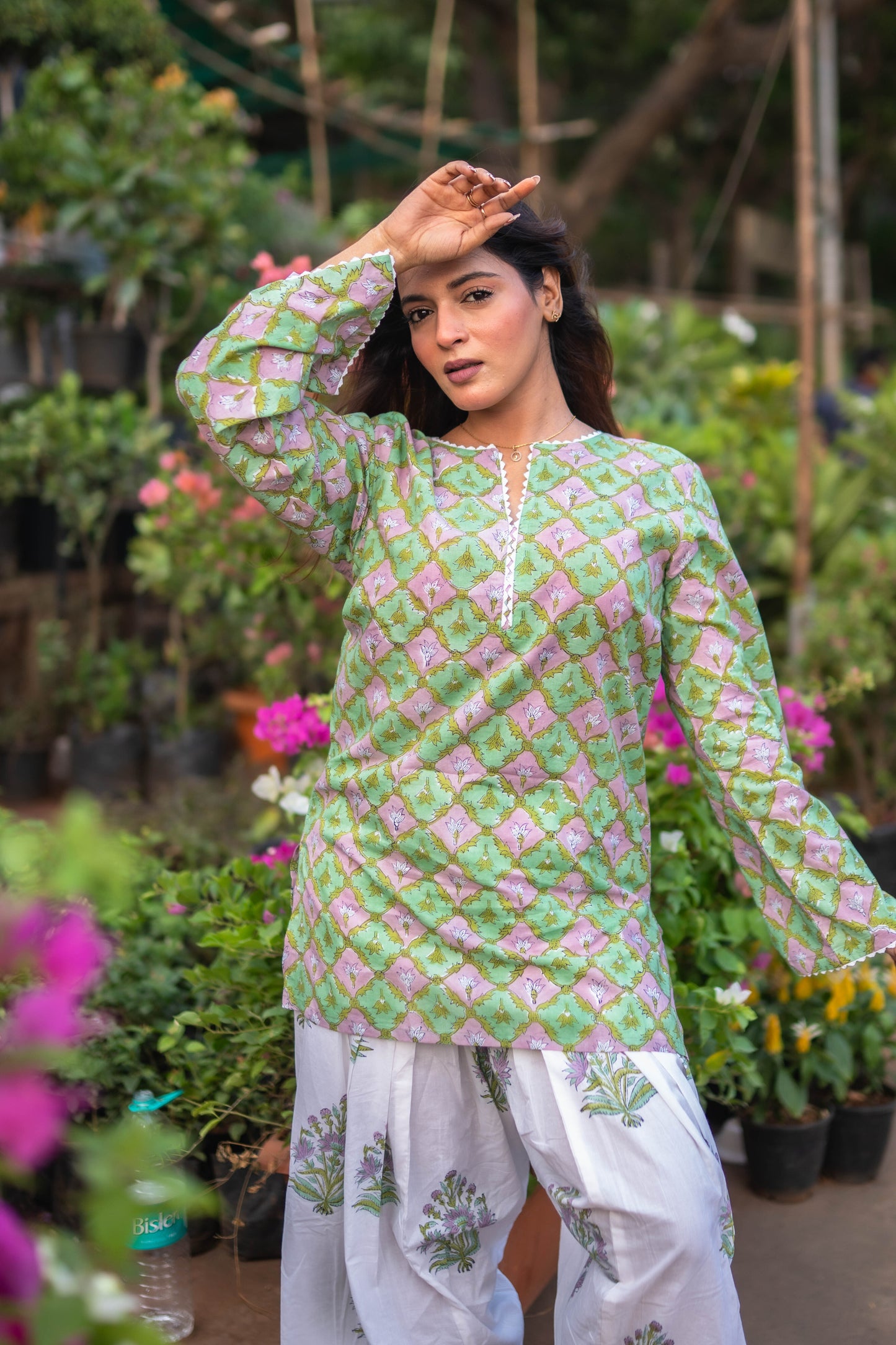 Zarah-E-Bahaar: Kurta & Farshi Salwaar Set