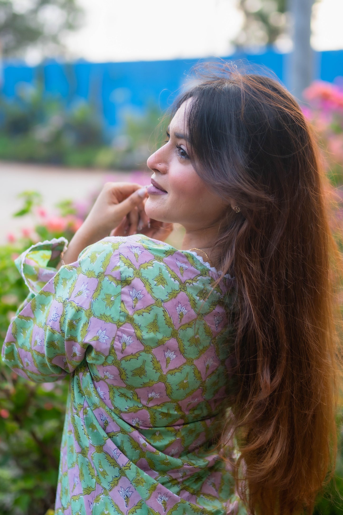 Zarah-E-Bahaar: Kurta & Farshi Salwaar Set