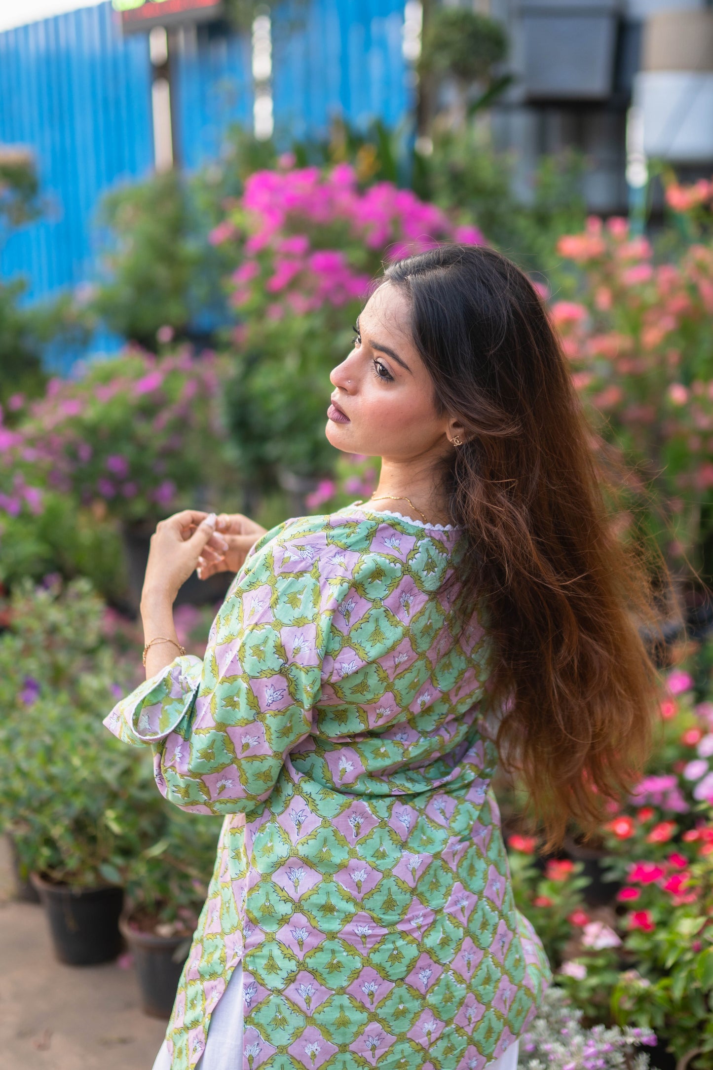 Zarah-E-Bahaar: Kurta & Farshi Salwaar Set